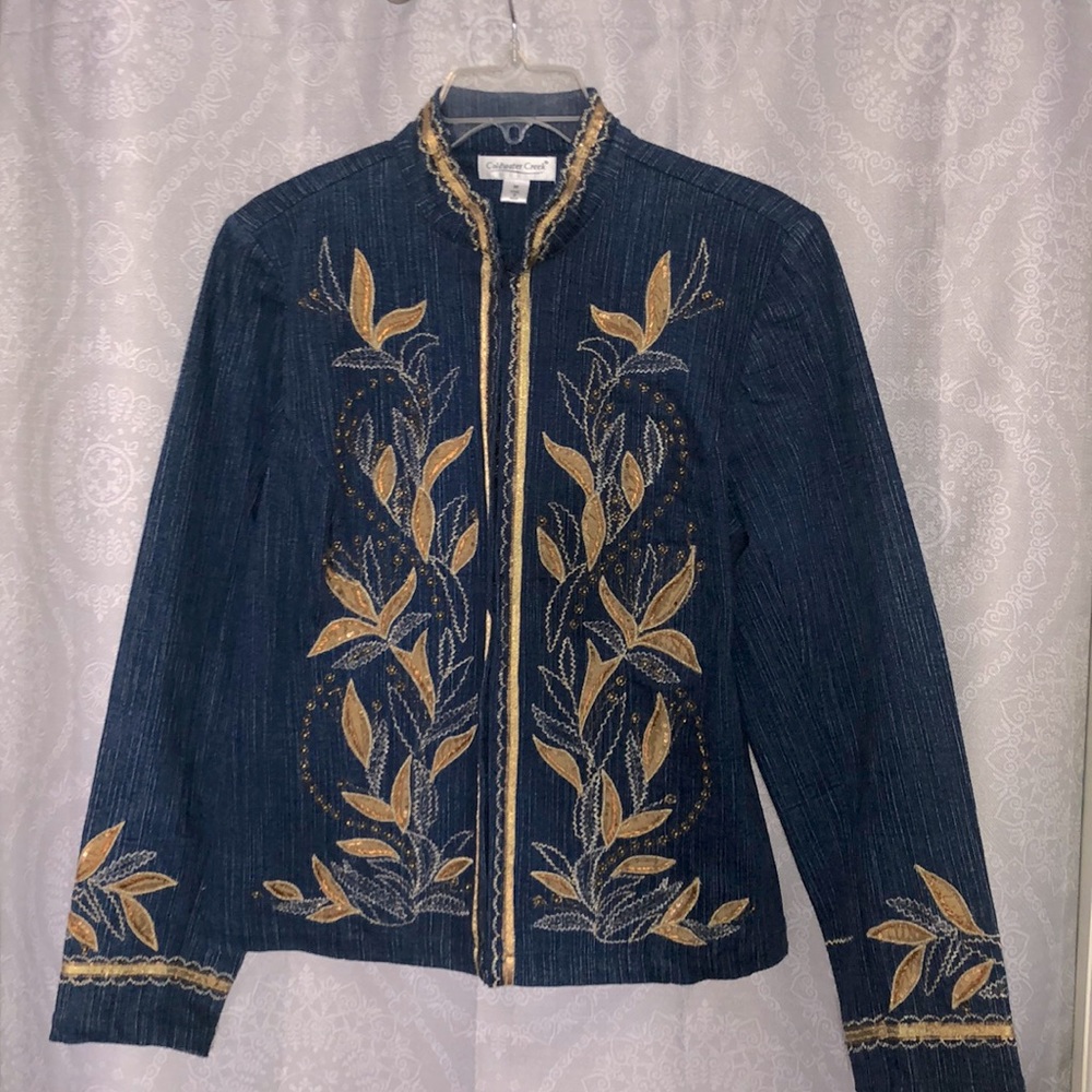 Like new Coldwater Creek gold metallic embellished jean jacket. Size M